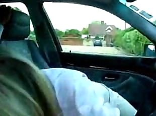 Cheating Wife Blows a Guy in His Car on Her Lunch Break